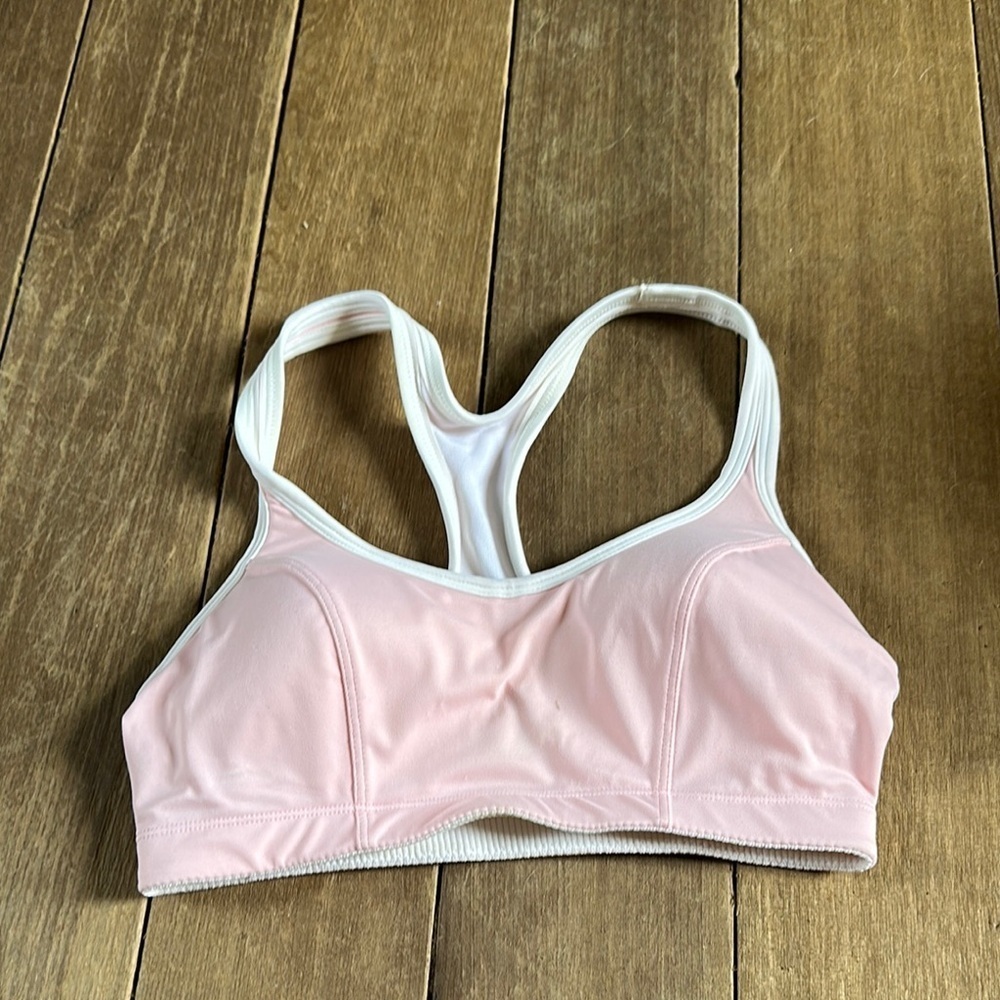 Champion Light Pink Sports Bra size 32B